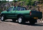 Nissan Navara Pickup King Cab 1997 года (UK)